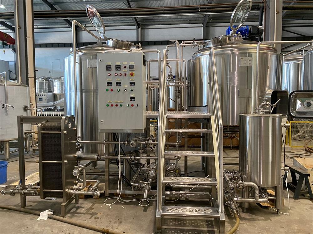 <b>TIANTAI 1500L brewhouse designed for distillery</b>